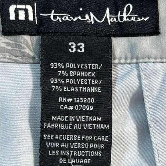 Travis Mathew Men’s 33 Gray Pineapple Print Golf Short Resort Beach Wear Casual - Picture 3 of 7